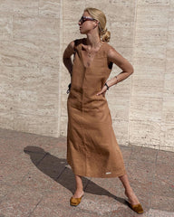 VCollar Sleeveless Straight Backless Linen Dress