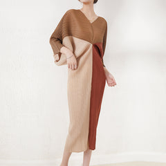 VCollar Long Dress Pleated Batwing Sleeve Dress