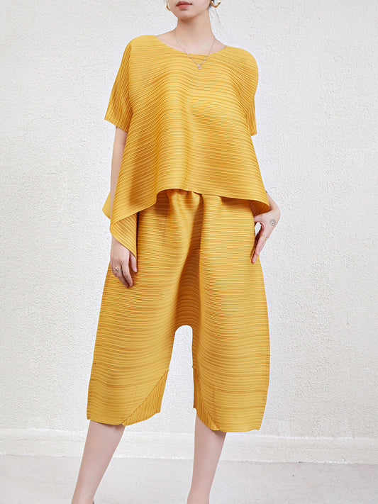 Large Swing Short-Sleeved Shirt Pleated Harem Pants Suit